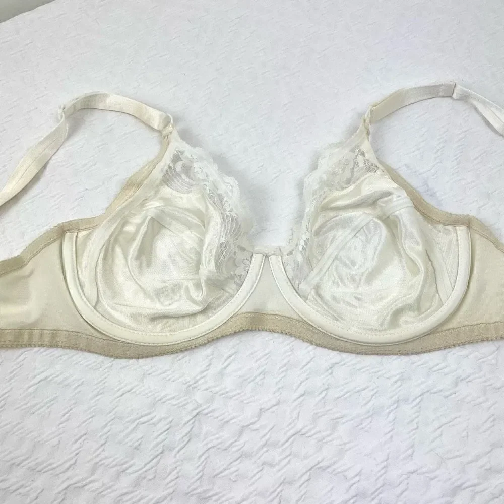 BUY 1 GET 1 FREE underscene 38c cream vintage bra
